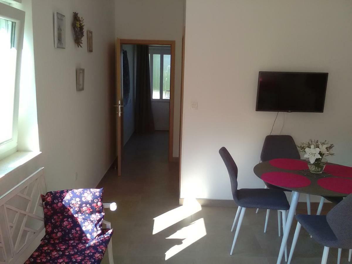 Podvrsina1A Rosa Villa Preko Buitenkant foto