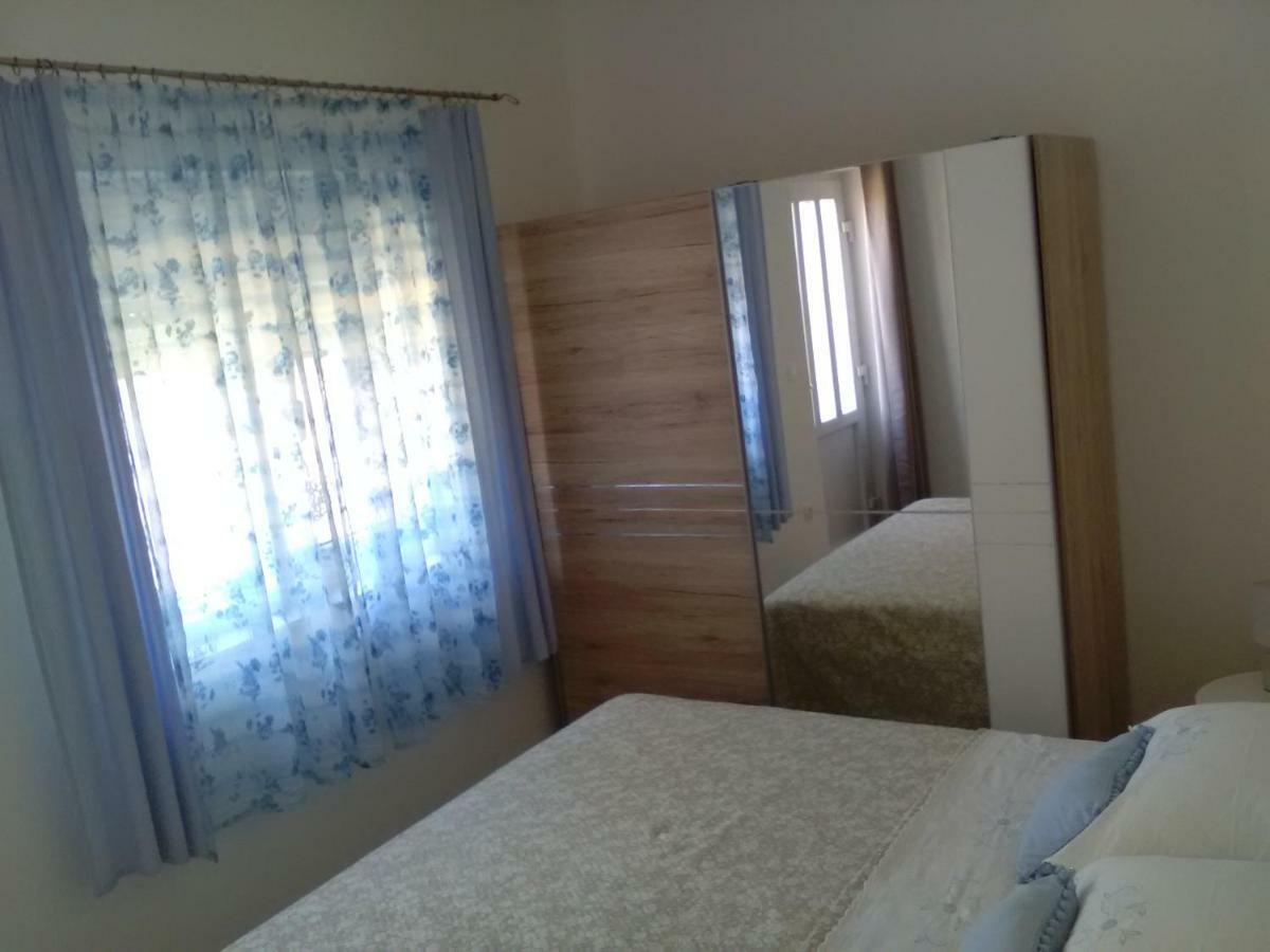 Podvrsina1A Rosa Villa Preko Buitenkant foto